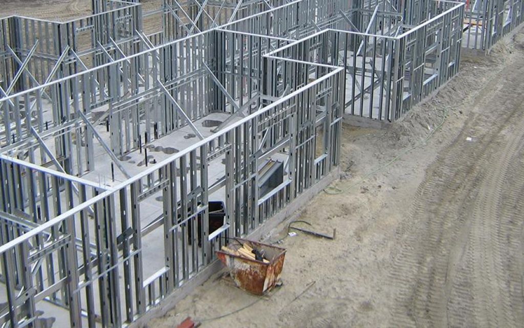 pre panelized load bearing metal stud walls